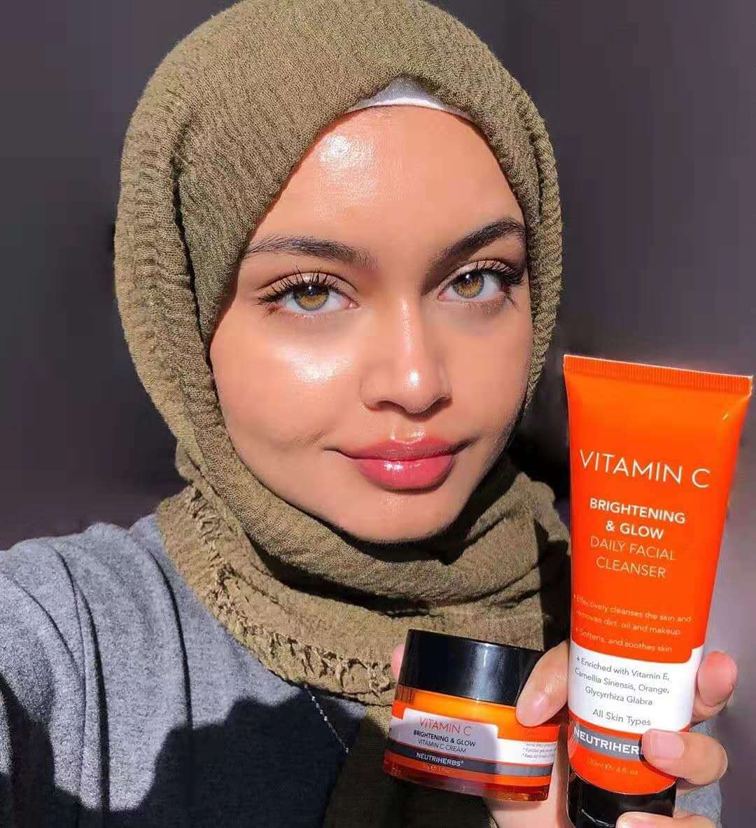 Vitamin C Brightening & Glow Daily Must-Have Set