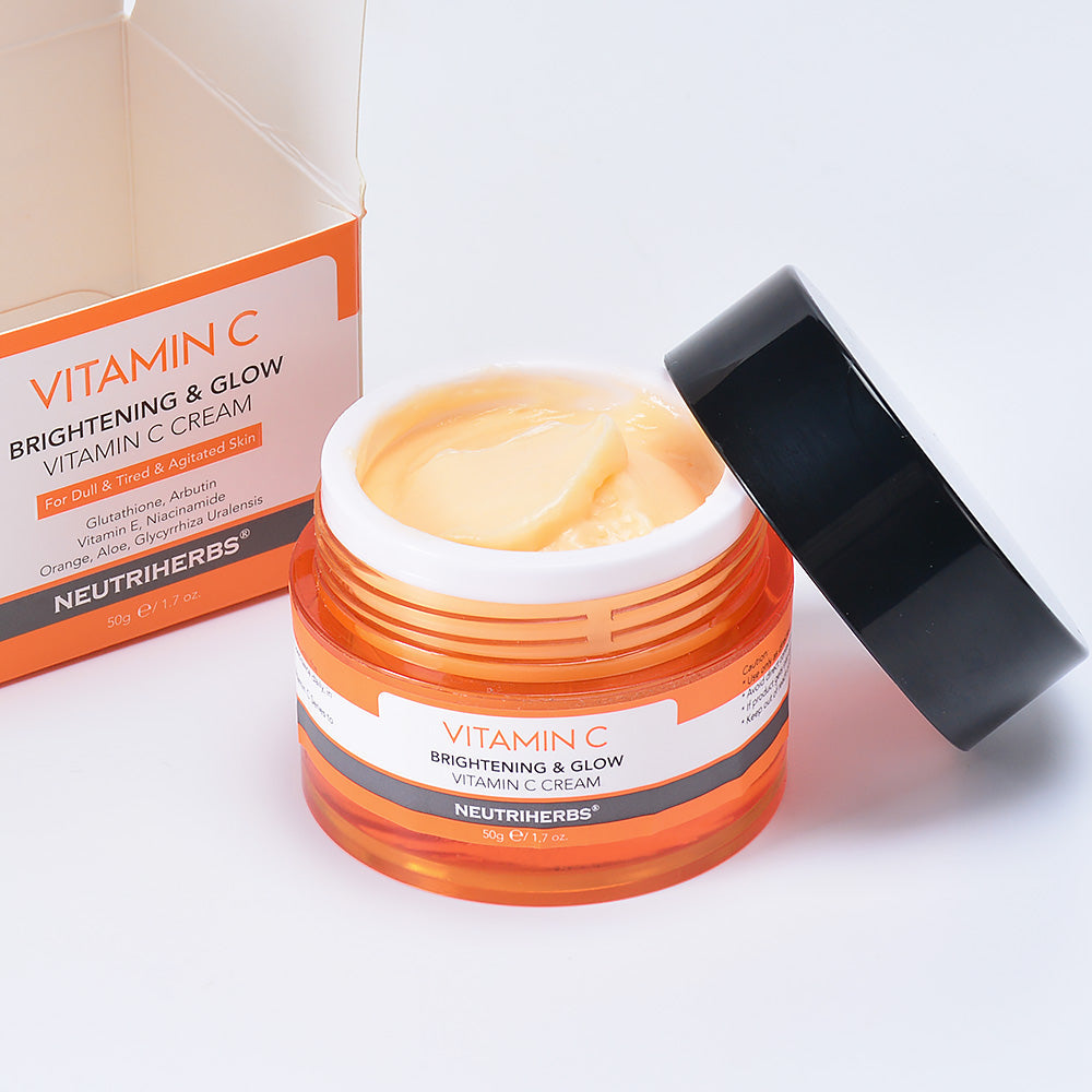 Vitamin C Brightening and Glow Cream For Antioxidant And Skin Radiant