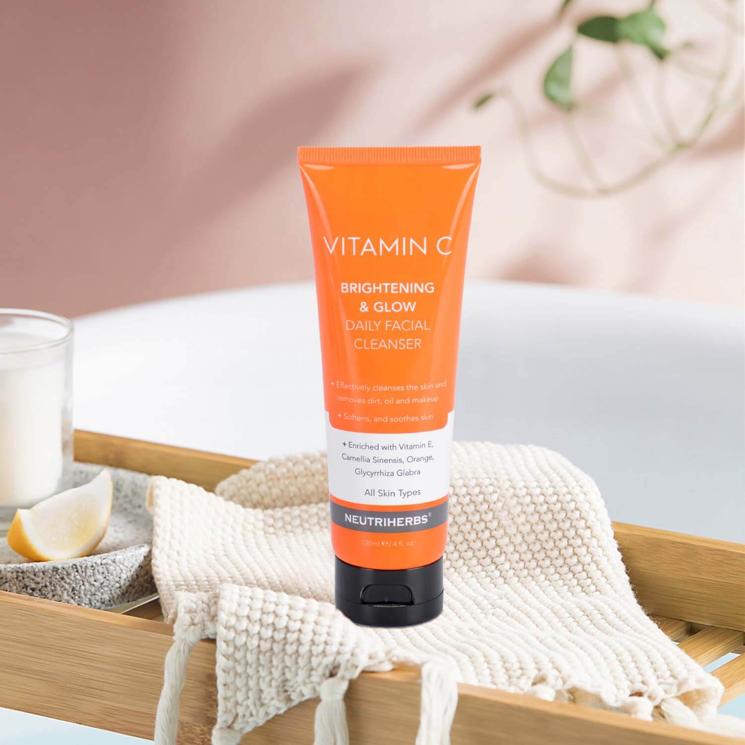 Vitamin C Face Cleanser Soothes And Purifies For Super Clean